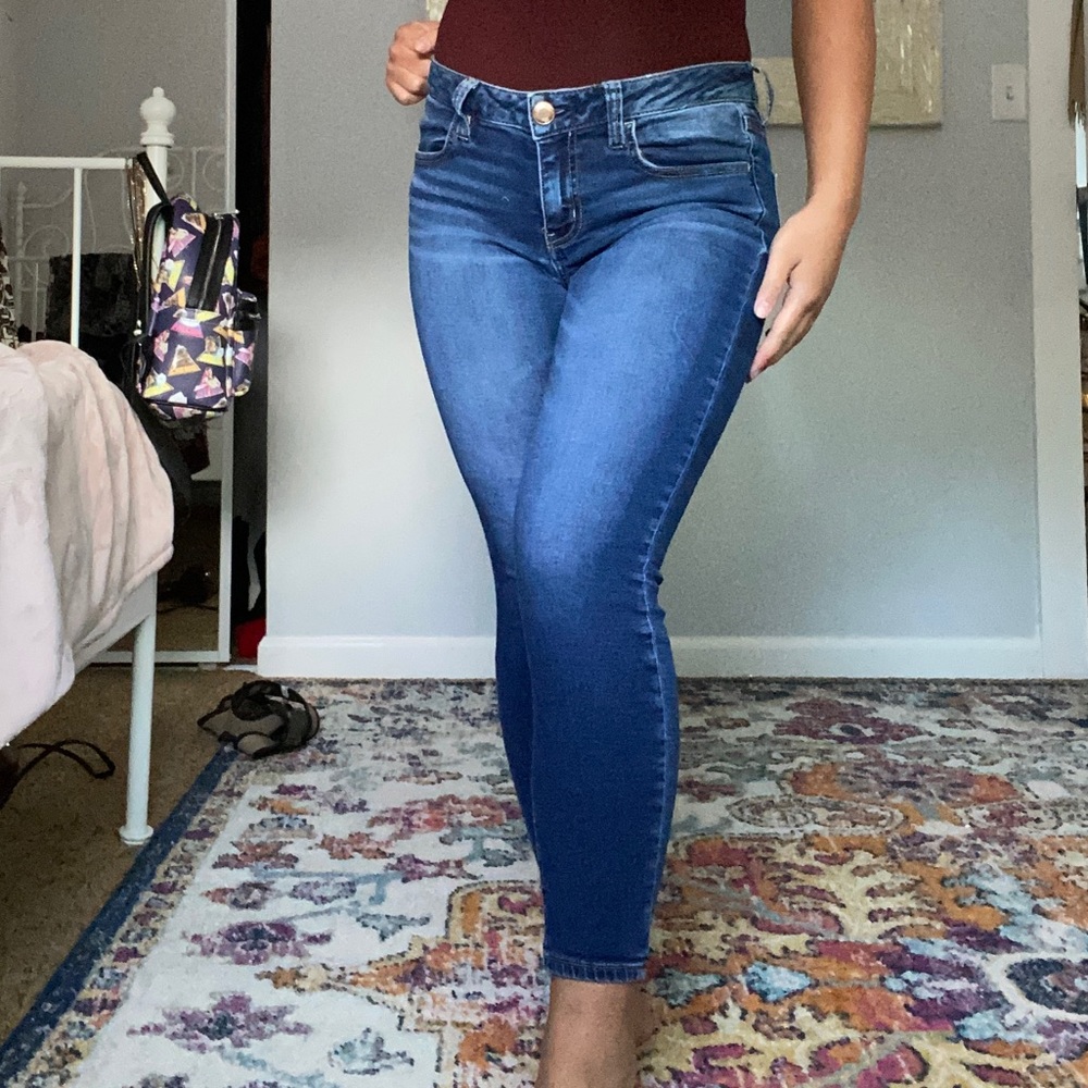 American Eagle skinny jeans